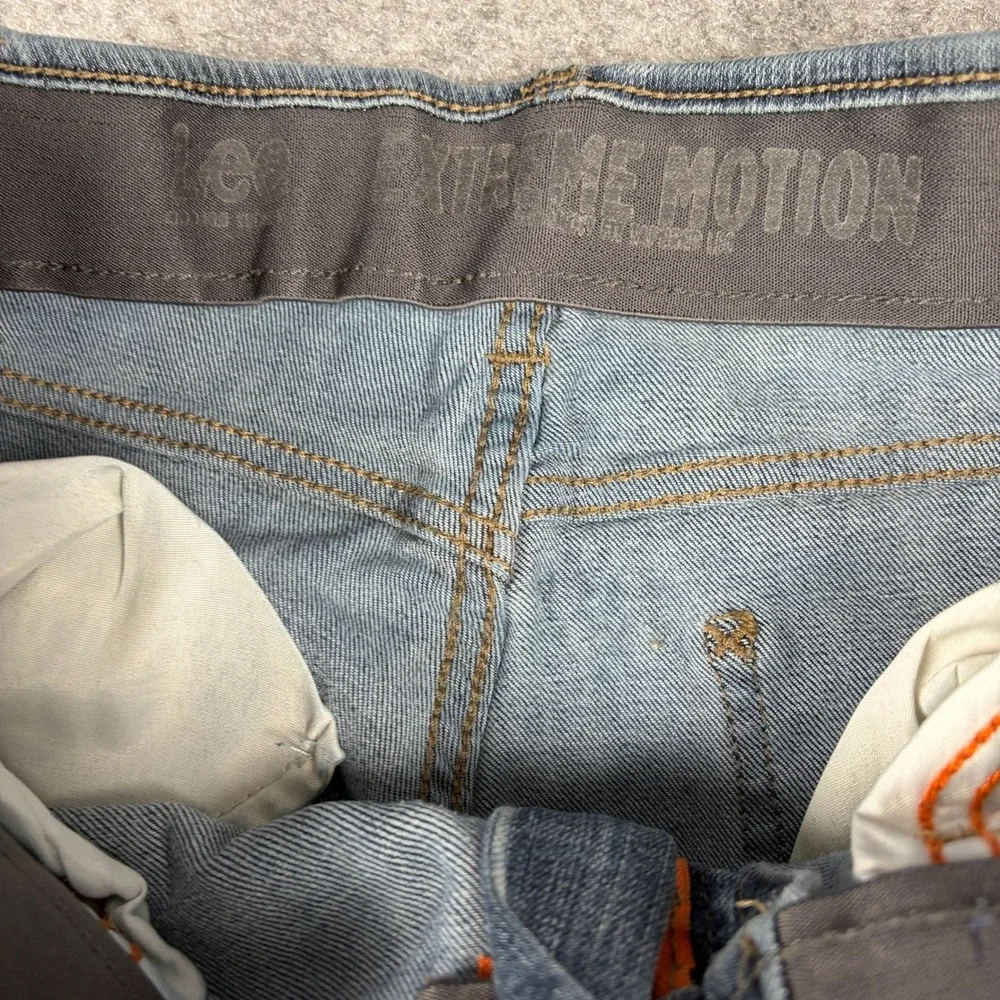 Lee‎ Extreme Motion Jeans Mens 36x30 Stretch Blue Denim Straight Leg Regular Fit